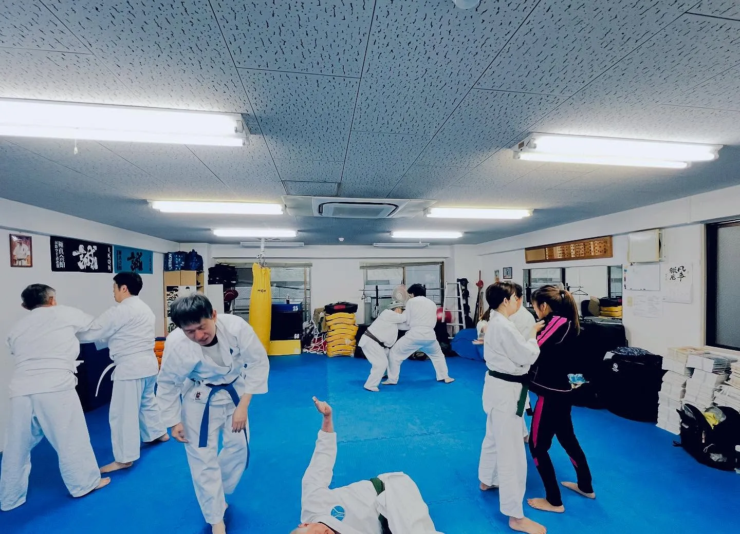 【 神戸】合気・護身術 一撃必殺の護身術| Shin-Kob...